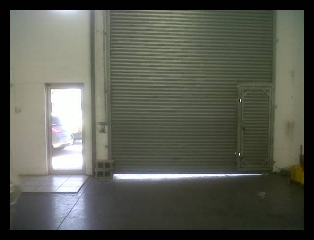210M² FACTORY SOLD IN RETREAT